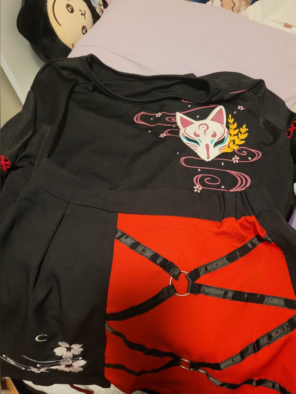 Kitsune Shirt And Skirt With Details